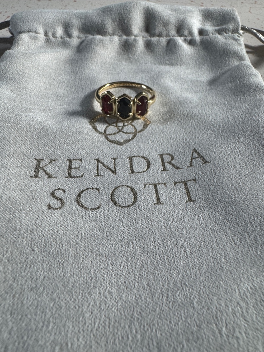 Kendra Scott tri-stone COLORBAR ring // Size 8
